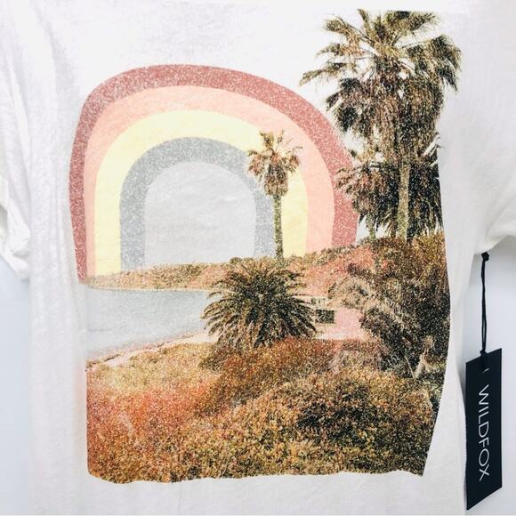 NWT Wildfox White Rainbow Coast KeKe T Shirt Graphic Print Relaxed Fit Baby Soft - Picture 14 of 16